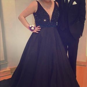 Sherri Hill Prom Dress 👗